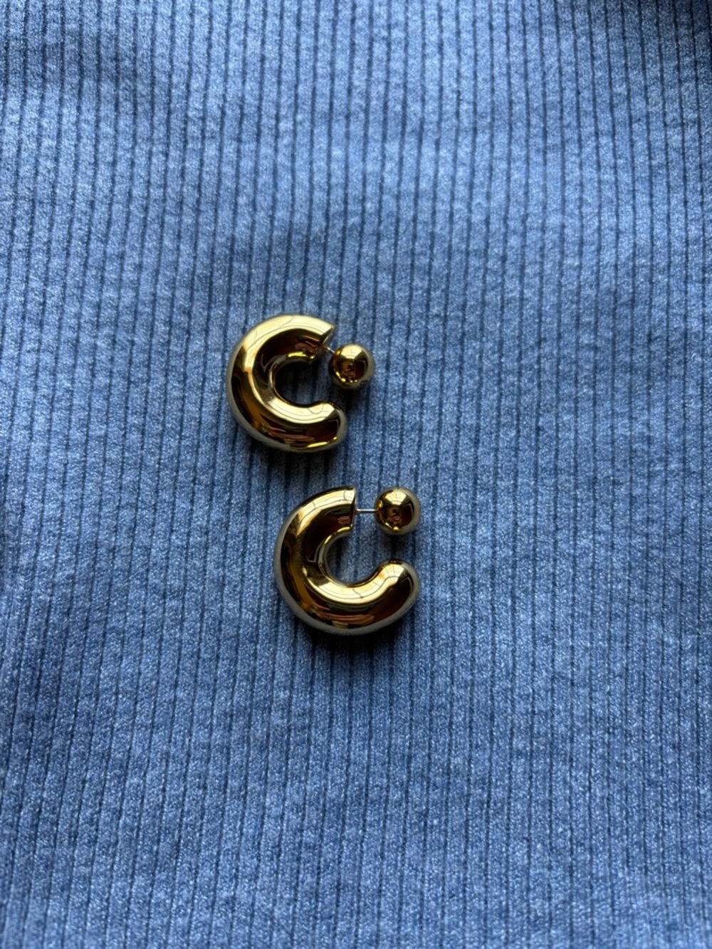 Jenny Bird Gold Tome Hoops - Picture 4 of 7